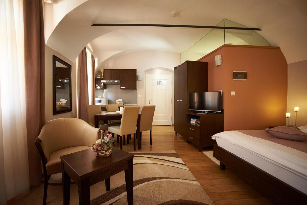 Sobe Bernarda Bed & Breakfast Varazdinske Toplice Exterior photo